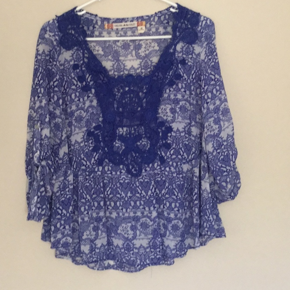 Chelsea and violet top